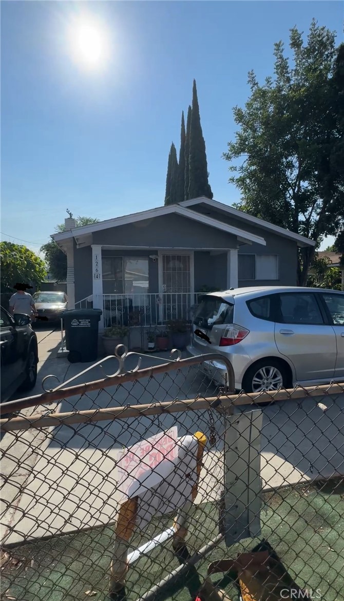 1264 S Augusta Avenue