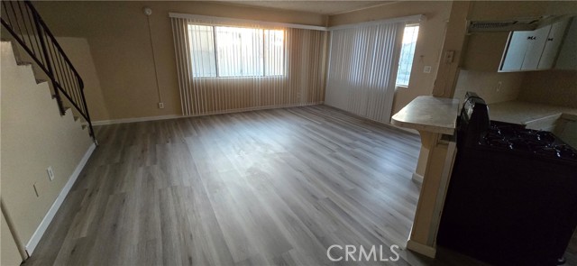 Detail Gallery Image 5 of 20 For 3856 W 113th #1,  Inglewood,  CA 90303 - 3 Beds | 2/1 Baths