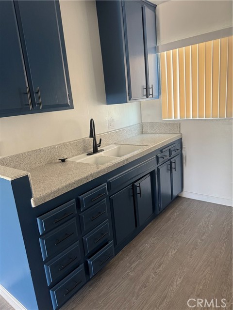 Detail Gallery Image 4 of 24 For 12221 Peacock Ct #3,  Garden Grove,  CA 92841 - 1 Beds | 1 Baths