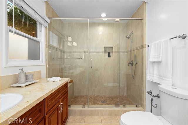 Detail Gallery Image 32 of 67 For 434 Wenham Rd, Pasadena,  CA 91107 - 3 Beds | 2 Baths