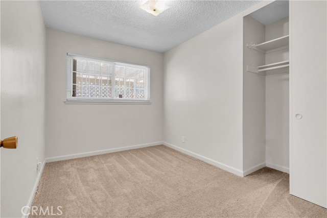 Detail Gallery Image 22 of 35 For 560 E Mountain View St, Barstow,  CA 92311 - 4 Beds | 2 Baths