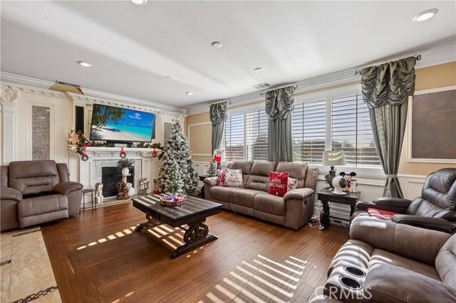 Detail Gallery Image 9 of 50 For 15507 Vanilla Bean, Fontana,  CA 92336 - 4 Beds | 3/1 Baths