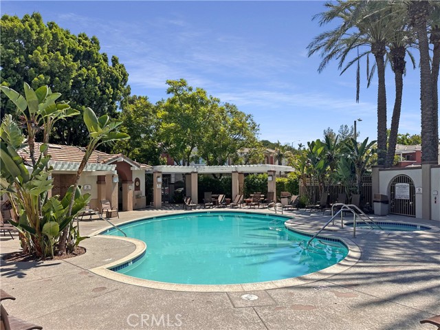 76 Anacapa Court, Lake Forest CA: https://media.crmls.org/medias/9ad27a0f-d0e7-432e-afd9-1f283a513665.jpg