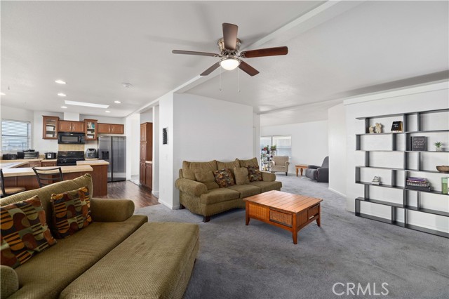 Detail Gallery Image 12 of 35 For 1550 20th St #51,  Rosamond,  CA 93560 - 3 Beds | 2 Baths