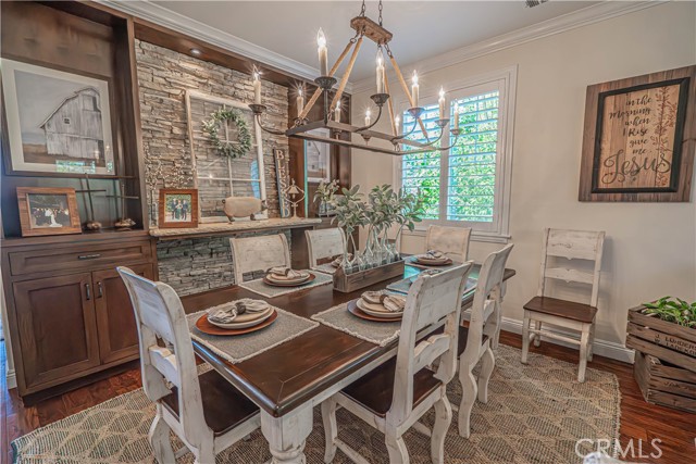 22348 Driftwood Court, Saugus CA: https://media.crmls.org/medias/9ad30594-68bc-4dfd-8fbf-667bdebad2ea.jpg
