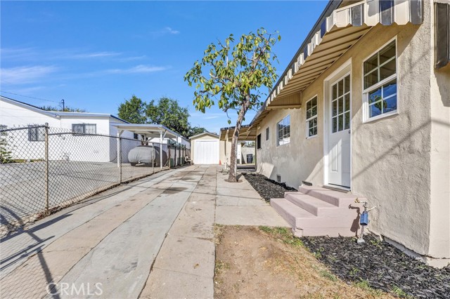 Detail Gallery Image 14 of 22 For 4551 Eagle St, Los Angeles,  CA 90022 - 2 Beds | 1 Baths