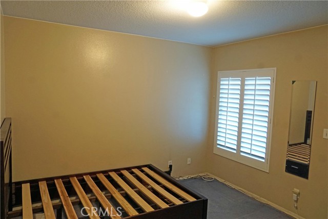 328 Manzanita Court, Ontario CA: https://media.crmls.org/medias/9ad38712-203c-4e03-8e03-adb5bf0f9f80.jpg