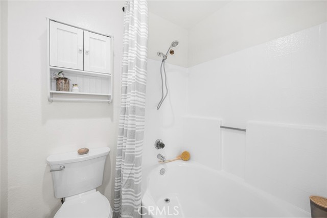3416 Hathaway Avenue, Long Beach CA: https://media.crmls.org/medias/9ad43a0e-9703-45ca-9e0e-2148f295728a.jpg