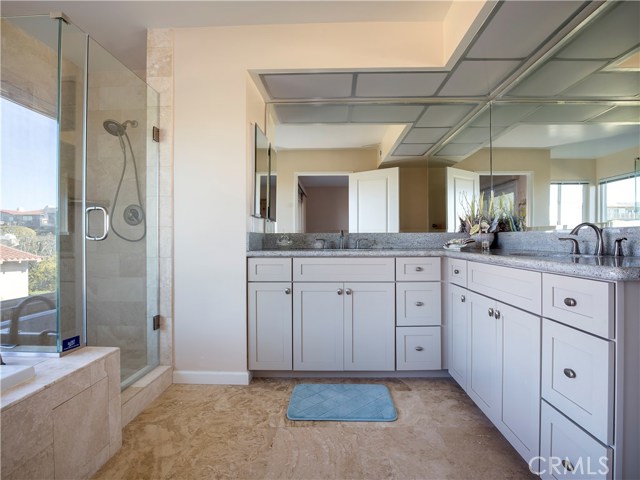 103 Hilltop Circle, Rancho Palos Verdes, California 90275, 2 Bedrooms Bedrooms, ,1 BathroomBathrooms,Residential,Sold,Hilltop,SB17024596