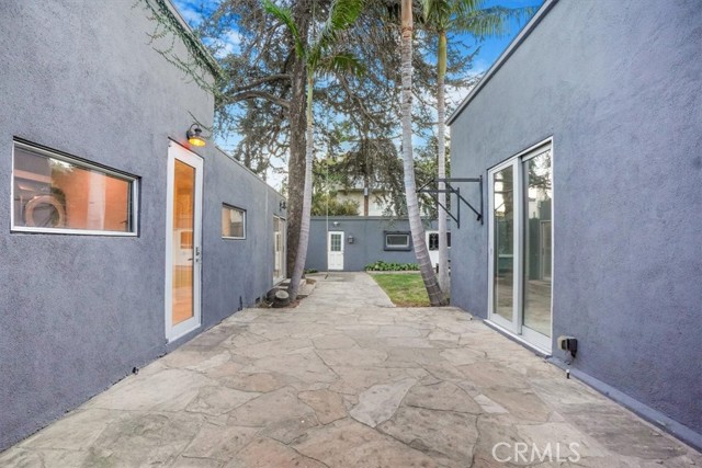 Detail Gallery Image 28 of 47 For 1301 N Orange Grove Ave, West Hollywood,  CA 90046 - 4 Beds | 3 Baths