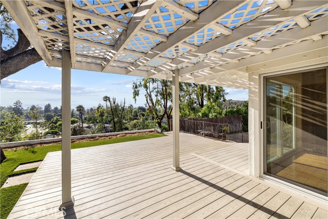 Detail Gallery Image 48 of 51 For 949 Falmouth St, Thousand Oaks,  CA 91362 - 4 Beds | 3/1 Baths