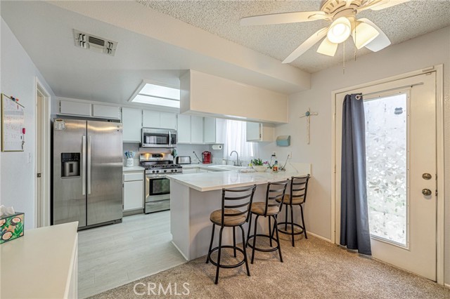 43840 Bobby Jones Drive, Lancaster CA: https://media.crmls.org/medias/9ad8ce1b-350c-4628-9b55-64e0f5472a8d.jpg