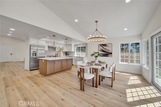 14181 Moore Ct., Irvine CA: https://media.crmls.org/medias/9ad8d8ab-98dc-4b27-b643-c8e1b5c0042d.jpg