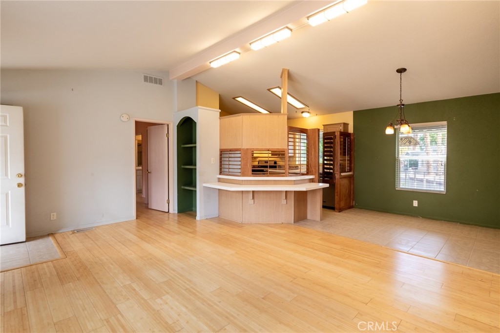 MLS #JT25245027 image #10