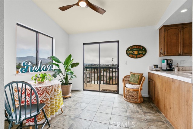 Detail Gallery Image 12 of 63 For 1223 7th, Los Osos,  CA 93402 - 3 Beds | 2/1 Baths