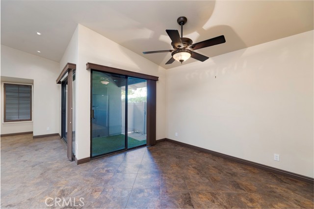 Detail Gallery Image 11 of 29 For 15942 Alta Vista Dr #D,  La Mirada,  CA 90638 - 2 Beds | 2 Baths