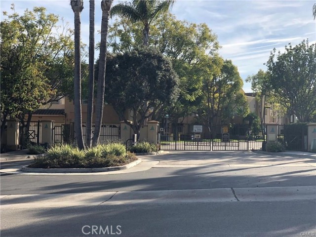 MLS# OC23223440