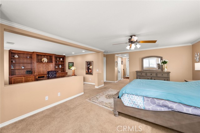 14037 Hollywood Avenue, Eastvale CA: https://media.crmls.org/medias/9ade4ff6-00f5-4d03-9e2f-afdbb9590286.jpg