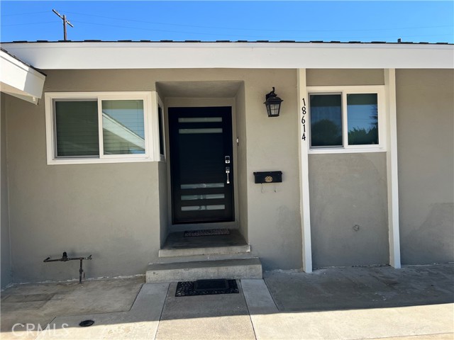 Detail Gallery Image 36 of 42 For 18614 Liggett St, Northridge,  CA 91324 - 5 Beds | 3/1 Baths