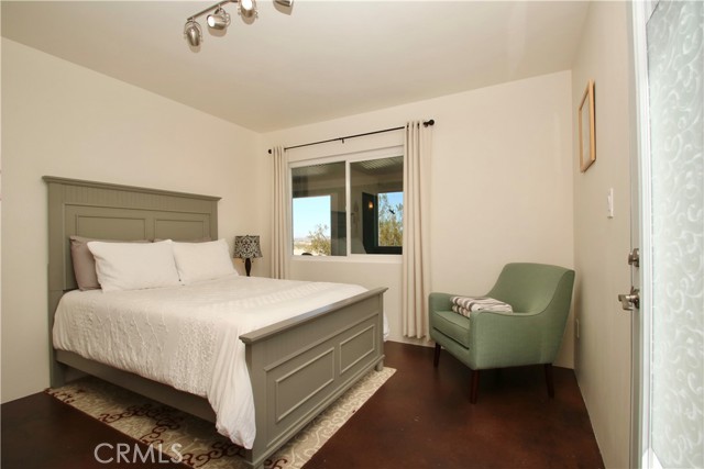 Detail Gallery Image 8 of 21 For 75127 Mayfair Dr, Twentynine Palms,  CA 92277 - 2 Beds | 1 Baths