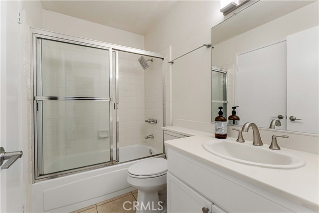 Detail Gallery Image 20 of 29 For 105 Corsica Dr, Newport Beach,  CA 92660 - 2 Beds | 1 Baths