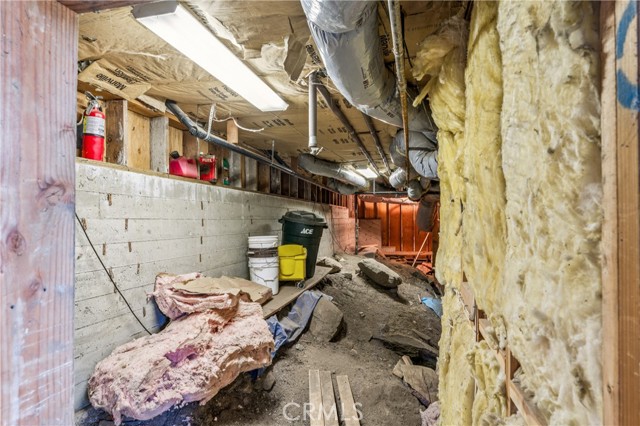 Detail Gallery Image 39 of 46 For 24166 Cresta, Crestline,  CA 92325 - 4 Beds | 3 Baths