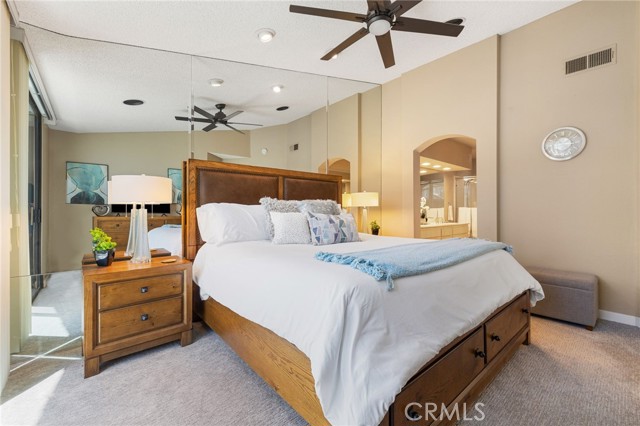 79822 Olympia Fields, La Quinta CA: https://media.crmls.org/medias/9adfeab5-0169-4200-b14d-74c8035d4881.jpg