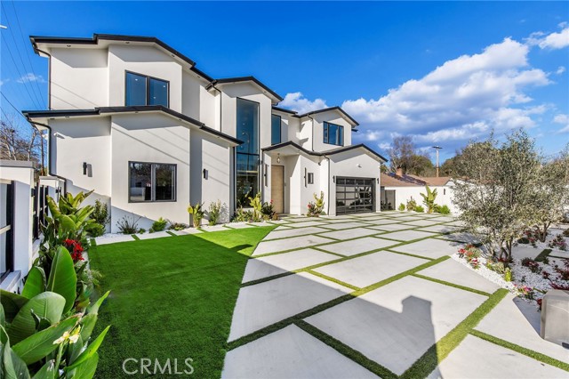 Detail Gallery Image 3 of 75 For 22745 Califa St, Woodland Hills,  CA 91367 - 5 Beds | 4 Baths
