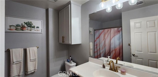 Detail Gallery Image 13 of 22 For 8692 9th #19,  Rancho Cucamonga,  CA 91730 - 3 Beds | 2/1 Baths