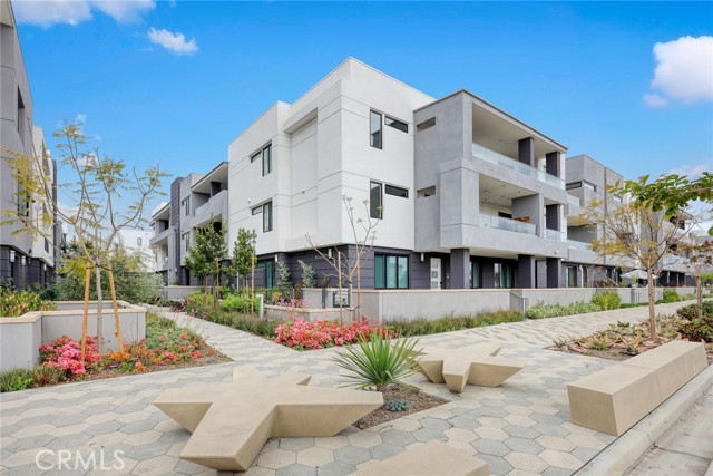 16321 Dawn Way, Tustin CA: https://media.crmls.org/medias/9ae22dd9-bc94-41bb-ac0d-ee6b8c0dfd0f.jpg