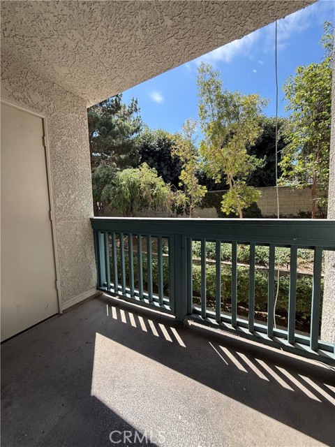 Detail Gallery Image 2 of 10 For 1380 W Capitol #208,  San Pedro,  CA 90732 - 2 Beds | 2 Baths