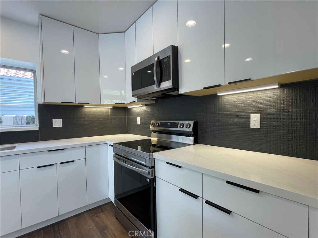 MLS #CV25267908 image #25