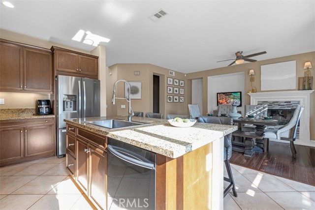 25019 Coral Canyon Road, Corona CA: https://media.crmls.org/medias/9ae46656-2ad8-4d87-92f1-812046f99ed7.jpg