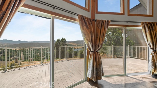 Detail Gallery Image 15 of 69 For 19383 Stonegate Rd, Hidden Valley Lake,  CA 95467 - 4 Beds | 3 Baths