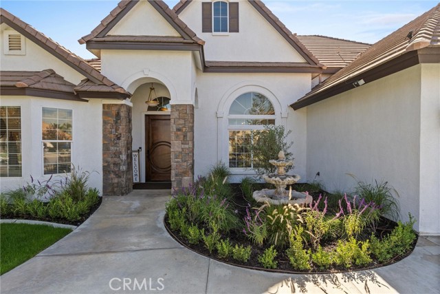 Detail Gallery Image 3 of 57 For 15417 Lila Rose Ct, Bakersfield,  CA 93314 - 5 Beds | 4/1 Baths