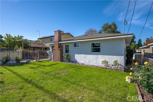 Detail Gallery Image 1 of 1 For 10931 Mcvine Ave, Sunland,  CA 91040 - 3 Beds | 1/1 Baths