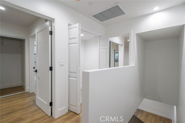 Detail Gallery Image 27 of 36 For 4649 Pickford, Los Angeles,  CA 90019 - 4 Beds | 4 Baths