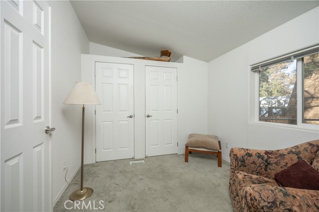 Detail Gallery Image 20 of 34 For 460 Sunset Ln, Sugarloaf,  CA 92386 - 3 Beds | 2 Baths