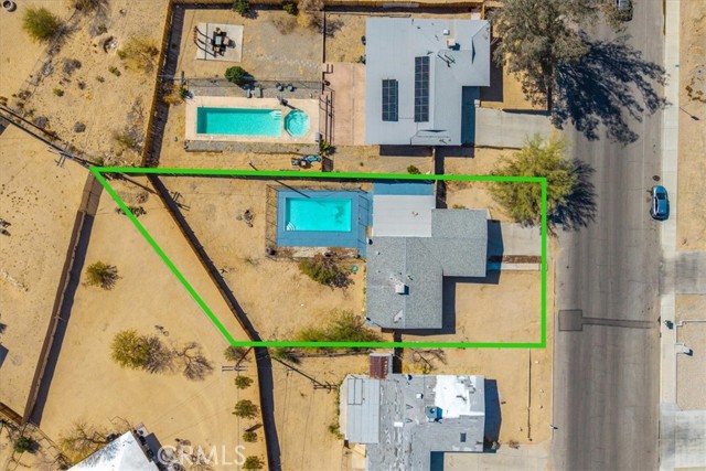 73461 El Paseo Drive, 29 Palms CA: https://media.crmls.org/medias/9ae8008c-8e44-49db-af42-9b2a2d2bf9a3.jpg