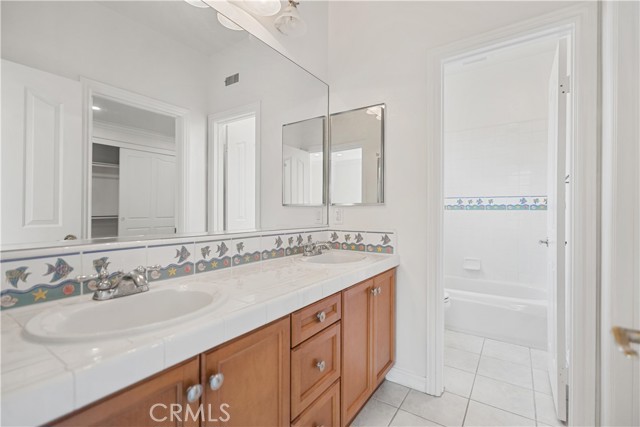Detail Gallery Image 55 of 66 For 16 Spring Grv, Irvine,  CA 92620 - 5 Beds | 3/1 Baths