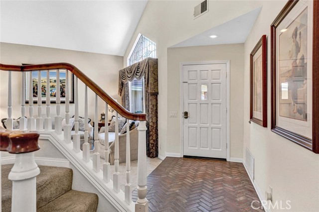Detail Gallery Image 4 of 46 For 8102 E Sprucewood Ave, Orange,  CA 92869 - 4 Beds | 3 Baths