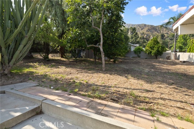 181 E Alegria Avenue, Sierra Madre CA: https://media.crmls.org/medias/9ae9c5b5-cf03-44eb-95d4-0bffb1fb8d17.jpg