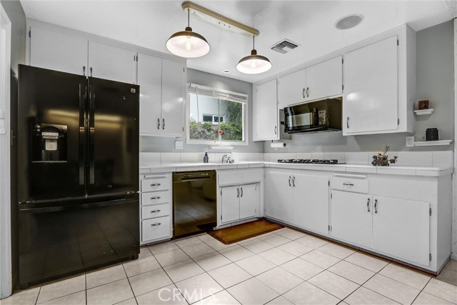 7007 Pomelo Drive, West Hills CA: https://media.crmls.org/medias/9aea28d1-df8e-4146-94c2-089bf8c57cc2.jpg