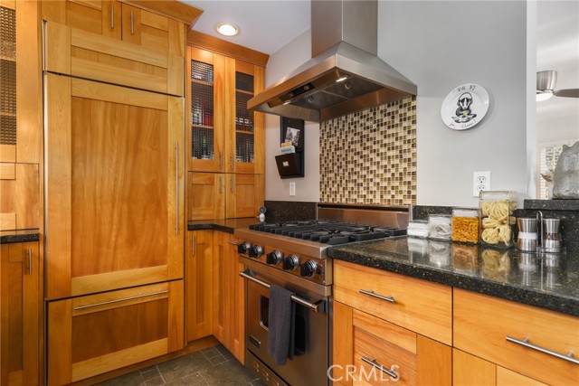 3500 Elm Avenue, Manhattan Beach, California 90266, 3 Bedrooms Bedrooms, ,1 BathroomBathrooms,Residential,Sold,Elm,PW24087007