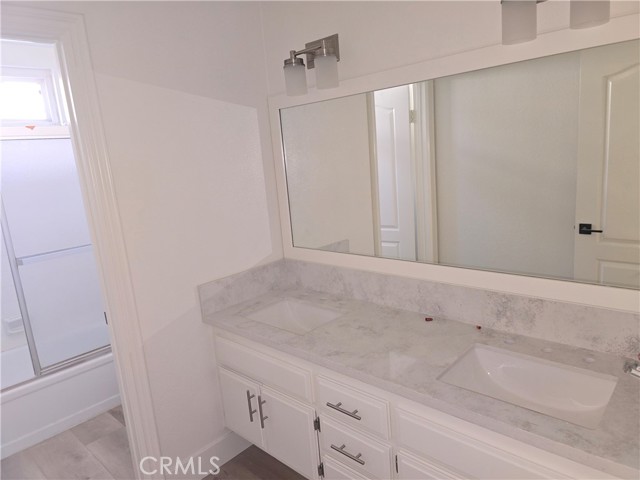 Detail Gallery Image 18 of 47 For 1013 Cannonade Cir, Costa Mesa,  CA 92626 - 5 Beds | 3 Baths