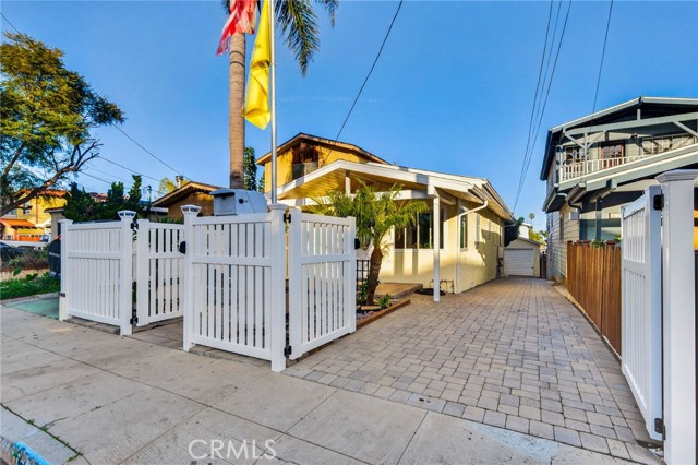 Detail Gallery Image 4 of 25 For 2712 S Carolina, San Pedro,  CA 90731 - 2 Beds | 1 Baths