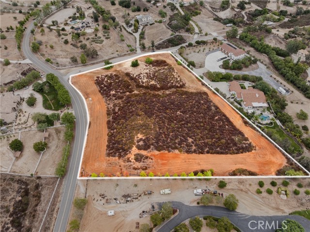 20405 Kyle Court, Murrieta CA: https://media.crmls.org/medias/9aebeda6-cb9e-4f8b-9a24-6b36164bb47a.jpg