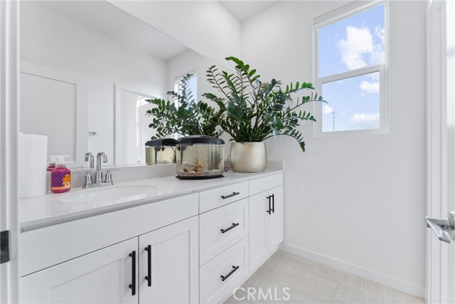 Detail Gallery Image 34 of 48 For 3641 South Allston Paseo #1,  Ontario,  CA 91761 - 3 Beds | 2/1 Baths