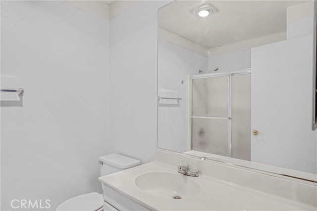 Detail Gallery Image 24 of 39 For 15760 Midwood, Granada Hills,  CA 91344 - 3 Beds | 3 Baths