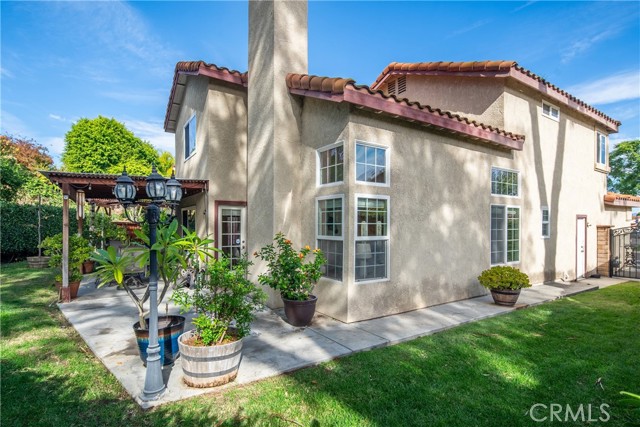 Detail Gallery Image 25 of 48 For 16198 Singing Hills, Chino Hills,  CA 91709 - 3 Beds | 2/1 Baths